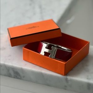 Red Hermès Clic Clac H bracelet